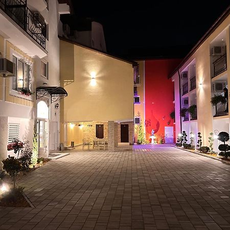 Hotel Arizona Тимишоара Экстерьер фото