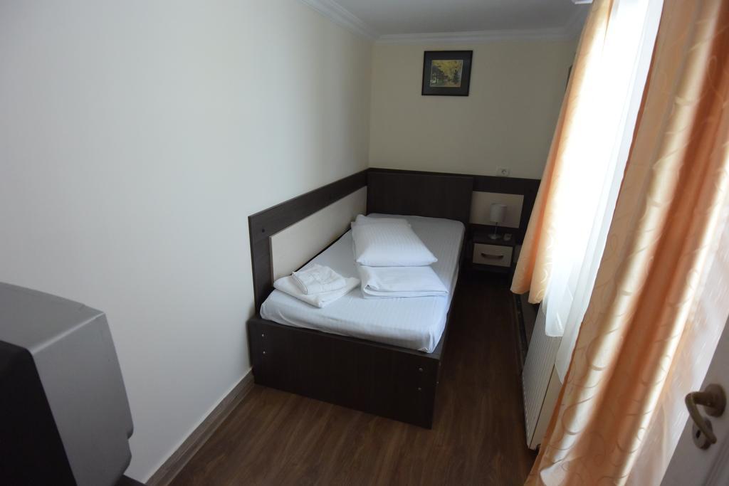 Hotel Arizona Тимишоара Номер фото